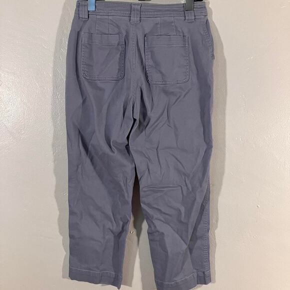 A New Day Grey Capri pants with pockets - Picture 4 of 5